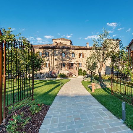 Borgo Cadonega Hotel Viano Luaran gambar